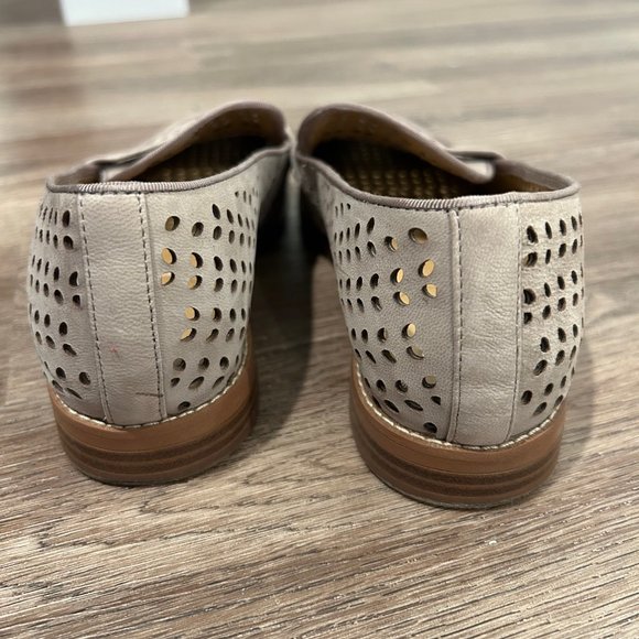 Franco Sarto Halton Cream Leather Loafer - Size US 8 - Picture 7 of 8